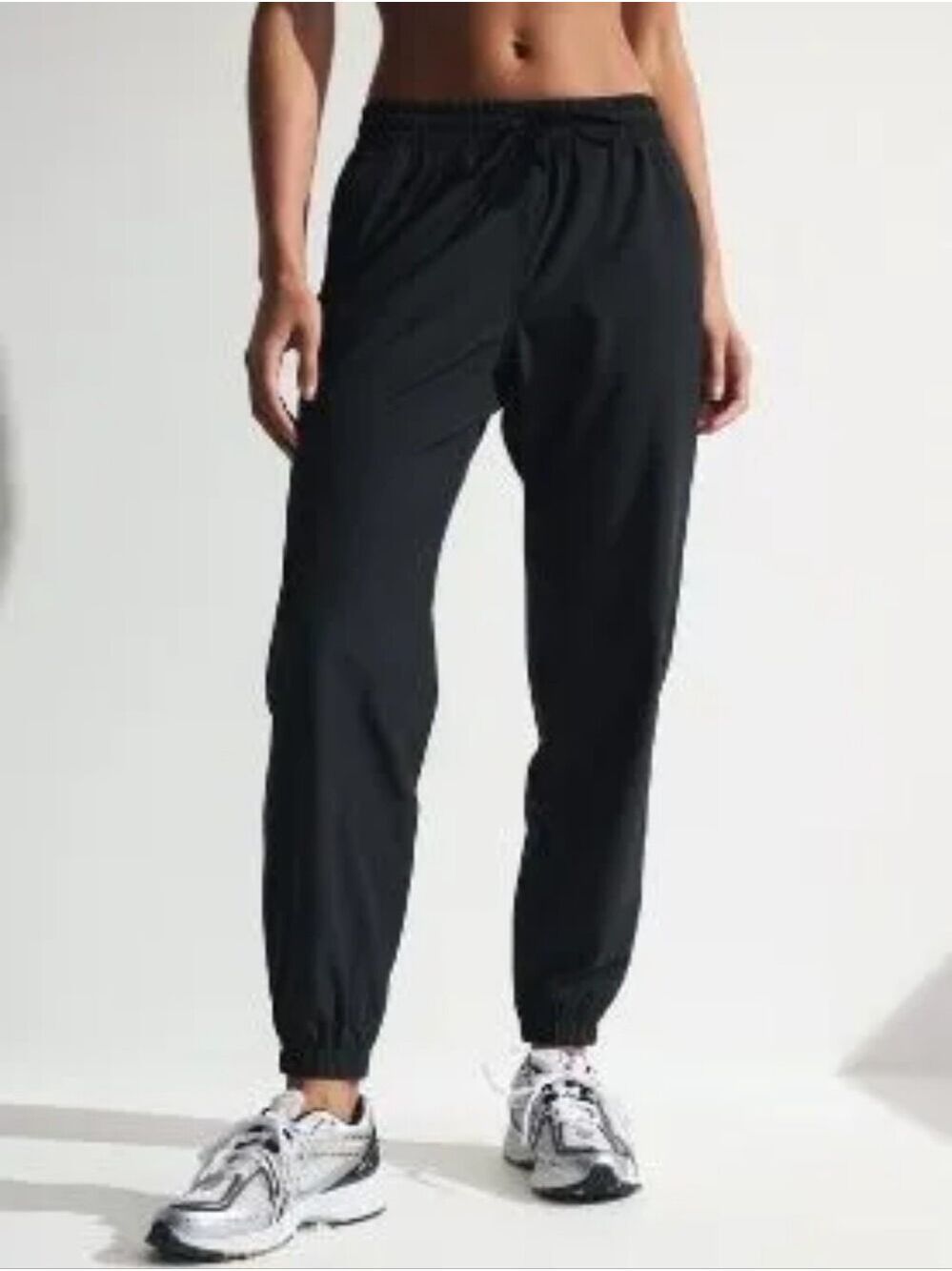 A&F YPB MOTION-TEKJOGGER, SMALL-SHORT, TAG $88